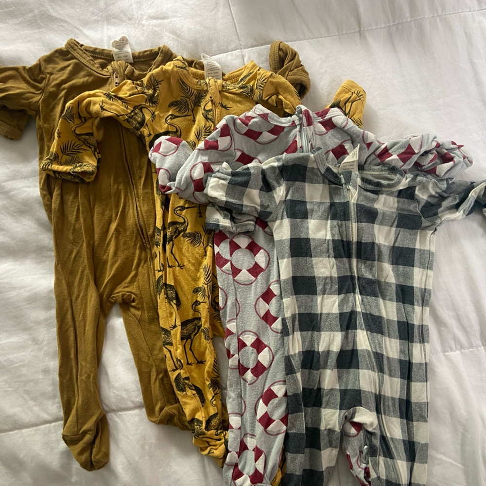 Kate Quinn Newborn Footie Pajamas Set